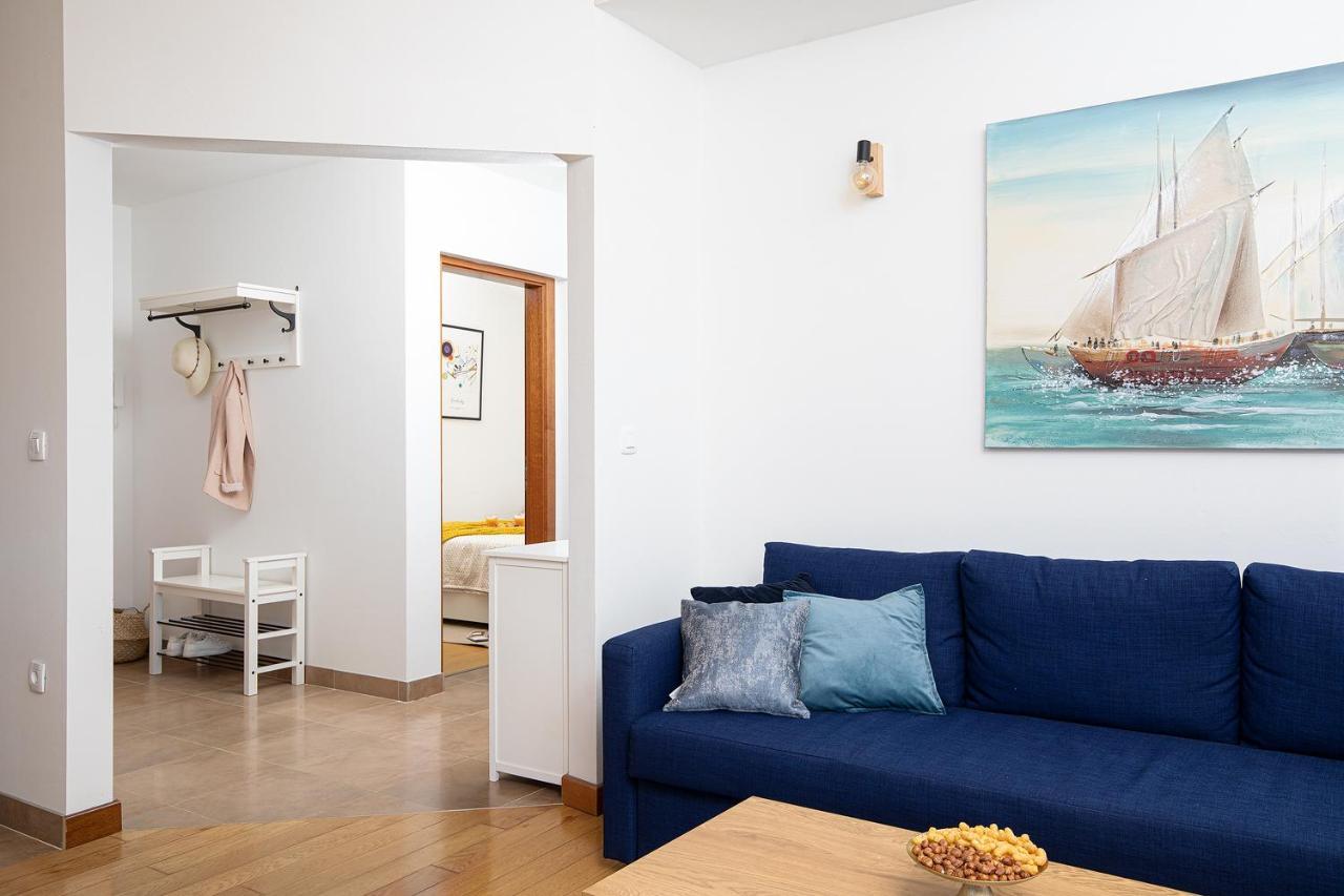 Cesare Apartment, With Swimming Pool And Sea View ลิทซ์ยัน ภายนอก รูปภาพ
