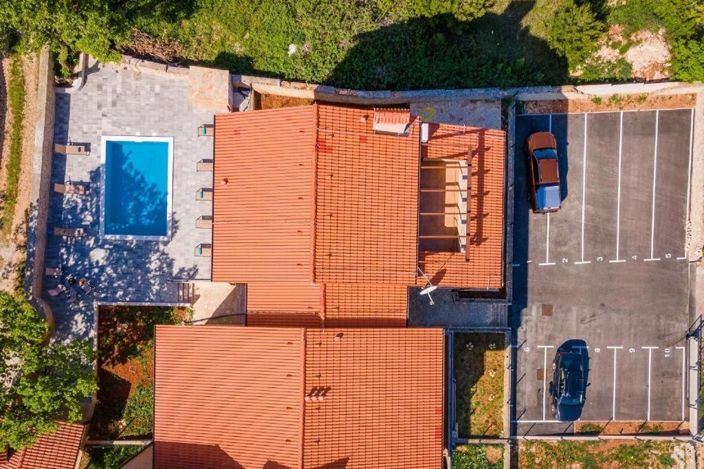Cesare Apartment, With Swimming Pool And Sea View ลิทซ์ยัน ภายนอก รูปภาพ