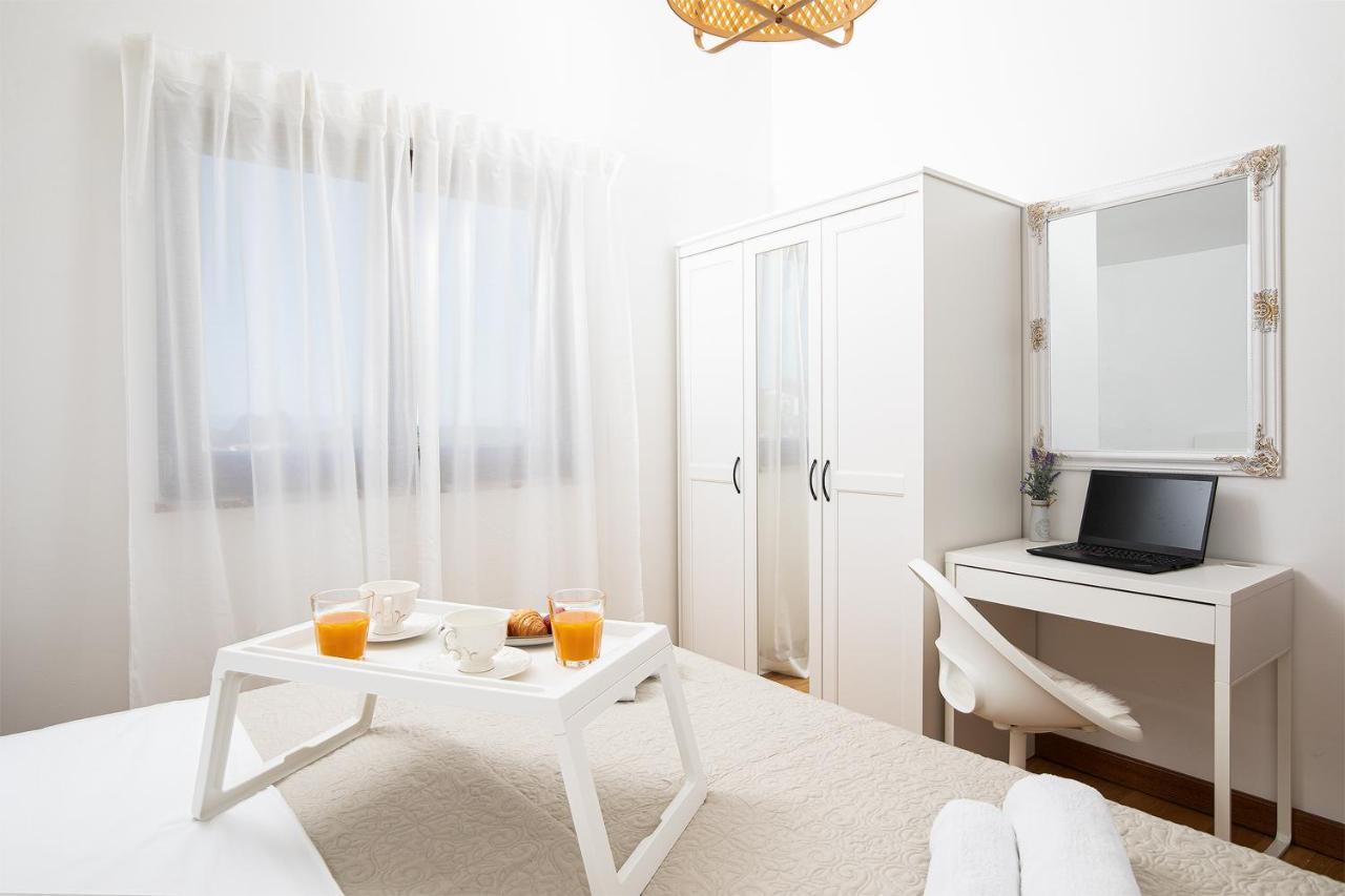 Cesare Apartment, With Swimming Pool And Sea View ลิทซ์ยัน ภายนอก รูปภาพ